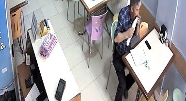 Heimlich manevrası ile boğulmaktan kurtuldu
