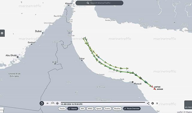 Hürmüz Boğazı yakınlarındaki Suudi Arabistan bandıralı 3 süper tanker, yeniden takip sinyali vermeye başladı