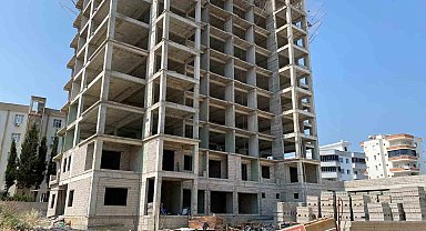 İnşaattan düşen işçi hayatını kaybetti