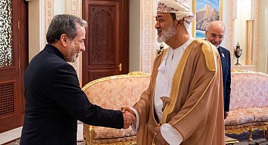 İran ve Umman: "Hürmüz Boğazı, güvenli ve açık bir su yolu olarak korunmalı"
