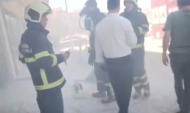 İş merkezindeki korkutan yangında 2 kişi hastaneye kaldırıldı