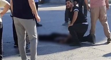 Işık ihlali yaptığı öne sürülen servis aracının çarptığı genç 5 gün sonra hayatını kaybetti