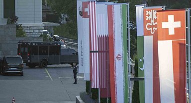 İsviçre'deki ABD-İran görüşmesi, Katar ve Pakistan arabuluculuğunda başladı