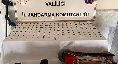 Jandarma tarihi eser niteliği taşıyan 150 adet sikke ve obje ele geçirdi