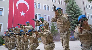 Jandarma Teşkilatının 187'nci yılı Bayburt'ta tüfekli gösteriyle kutlandı