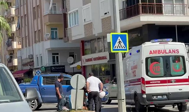 Kamyonet ile motosiklet çarpıştı:1 yaralı