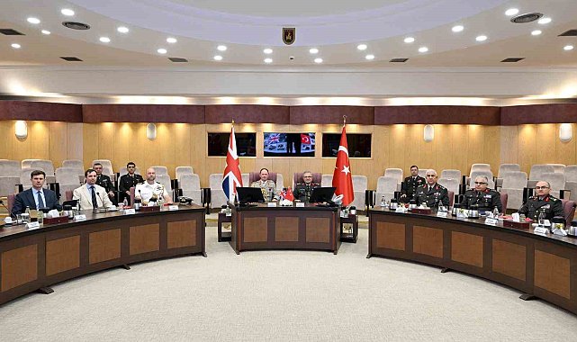 Kara Kuvvetleri Komutanı Tokel, Birleşik Krallık Kara Kuvvetleri Komutanı Orgeneral Walker ile görüştü