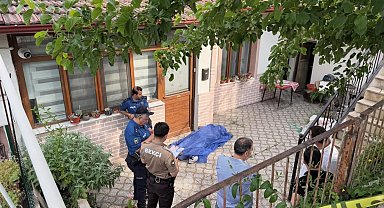 Karabük'te bir kişi bahçede ölü bulundu