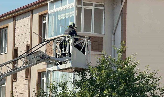 Karabük'te bir kişi evinin balkonunda asılı halde bulundu