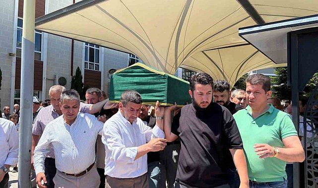 Kazada ölen 11 yaşındaki çocuğun ailesinden ihmal iddiası: "Oraya hız kesici ya da uyarı işaretleri konulsaydı böyle kazalar olmazdı"