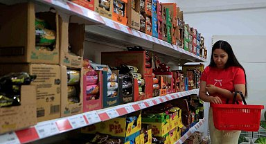 Kepez Kent Market düşük fiyatları ile ev ekonomisine katkı sağlıyor