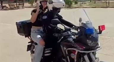 Keşan'da motosikletli polis timleri sınava geç kalan öğrencilerin imdadına yetişti