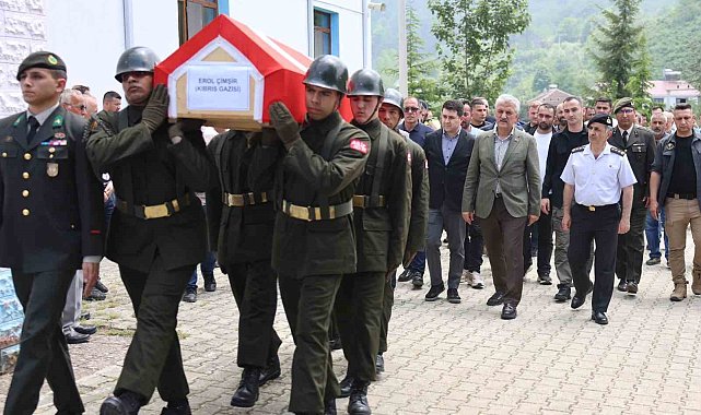 Kıbrıs Gazisi Erol Çimşir son yolculuğuna uğurlandı