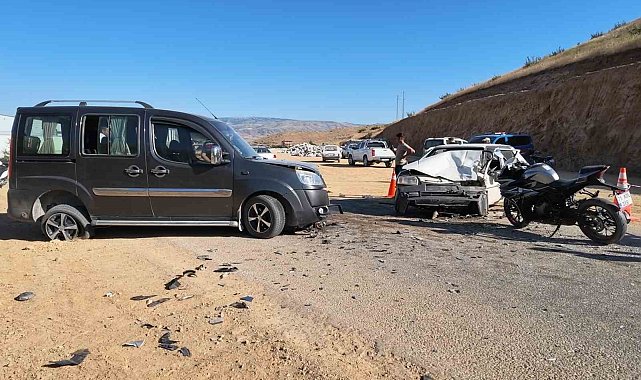 Kırıkkale'de zincirleme kaza: 5 yaralı