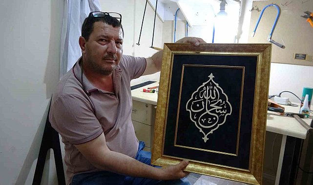 Kızının okul ödeviyle başladı, sanatın ustası oldu