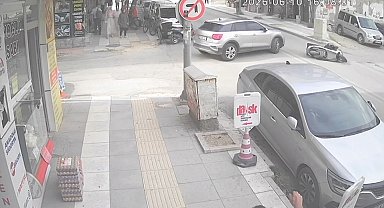 Kontrolsüzce yola çıkan otomobil kazaya neden oldu
