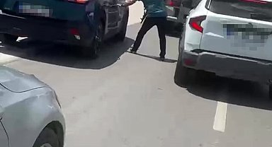 Konya polisinden uyuşturucu sevkiyatına darbe: 900 kilogram uyuşturucu üretilebilen ham madde ele geçirildi