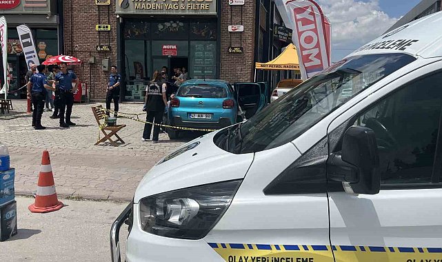 Konya'da kafe kurşunlayan şüpheli aracını bırakarak kaçtı