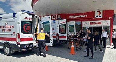 Konya'da otomobil takla attı: 4 yaralı