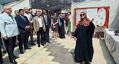 Kumluca'da Halk Eğitim Merkezi Müdürlüğü sergisi törenle açıldı
