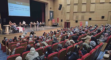 Kursiyerler dini bilgilerini yarıştırdı
