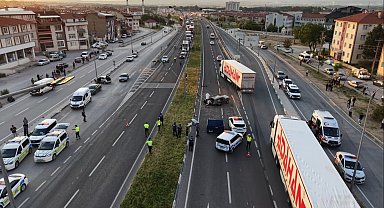 Kütahya'da feci kaza: 1 ölü, 2 yaralı