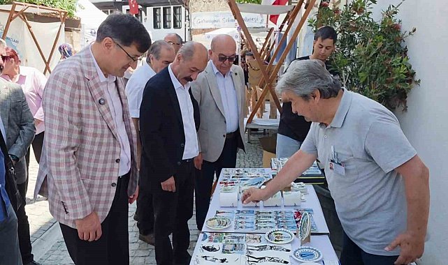 Kütahya'da yöresel lezzetler ve el sanatları etkinliği yeni sezonunu açtı