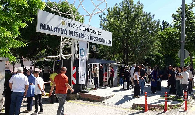 Malatya'da YKS heyecanı sürüyor