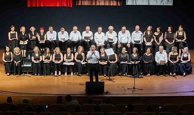 Manavgat Belediyesi TSM Korosu'ndan yaz konseri