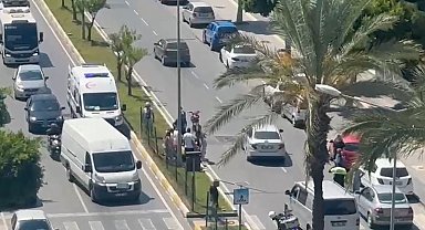 Manavgat'ta otomobil ile motosiklet çarpıştı: 1 yaralı