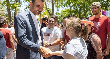 Manavgat'ta yıl sonu şenliği: Çocuklar doyasıya eğlendi