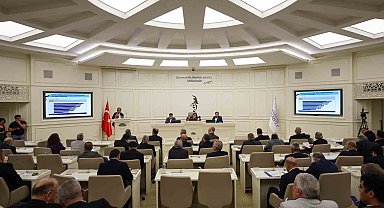 Mecliste gündem asfalt sezonu ve haşereyle mücadele