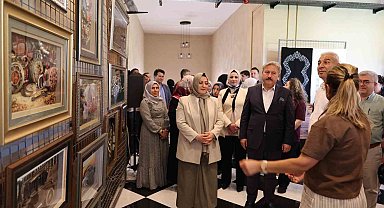 Melikgazi Belediyesi'nin kurslarındaki bir yıllık emek görücüye çıktı