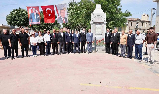Menemenliler Şehit Kemal Bey'i unutmadı
