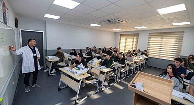 Mersin'de ücretsiz LGS ve YKS kursları için ön kayıtlar sürüyor