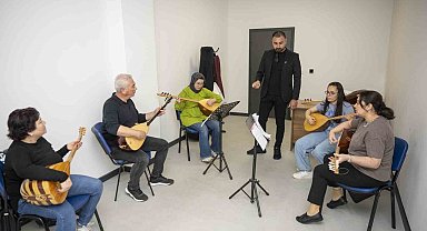 Mersin'de ücretsiz müzik kurslarında sezon sona eriyor