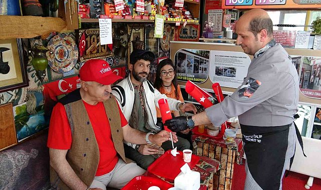 Milli Takım final oynarsa Erzurum'da tostlar bedava olacak