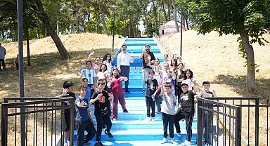 Minik ellerden Babasultan Parkı'na renkli dokunuş
