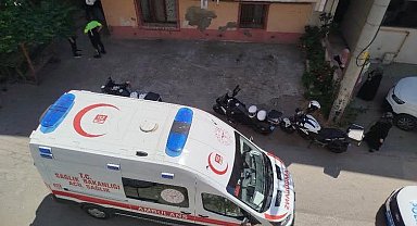 Misafir olarak bulunduğu evde başından vurulmuş halde bulunan genç kız hayatını kaybetti