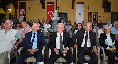 Nazım Hikmet'in dizeleri Şadırvanlı Han'da yankılandı