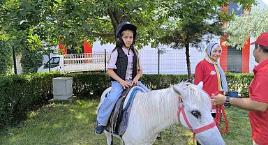 Öğrenciler aileleriyle birlikte piknik yaptı