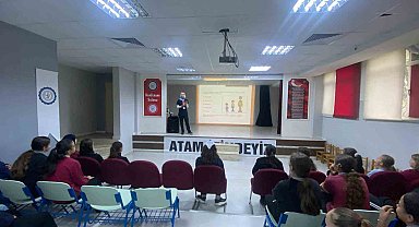 Öğrencilere sağlık eğitimi