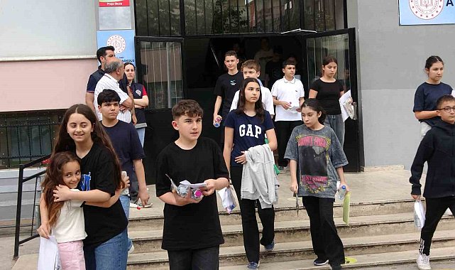 Öğrencilerin sınav heyecanı sona erdi: "En zorlu LGS'ydi"