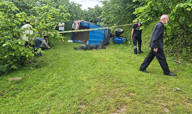 Ordu'da devrilen patpatın altında kalan sürücü öldü