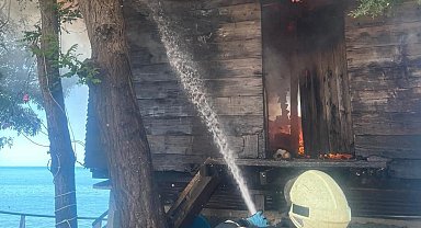 Ordu'da kafe eklentisinde yangın