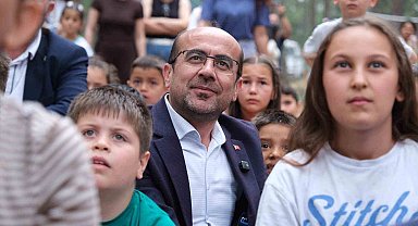 Orhaneli'de yıl sonu sergisi ve çocuk şenliği renkli görüntülere sahne oldu