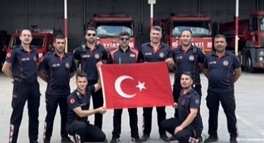 Osmaniye'de itfaiyecilerden A Milli Takım'a klipli destek