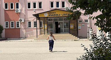Osmaniye'de simitçi süreyi hatırlattı, son anda gelen aday içeri alınmadı