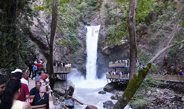 Osmaniye'nin saklı cenneti Karaçay Şelalesi, Akdeniz'in yeni gözdesi oluyor