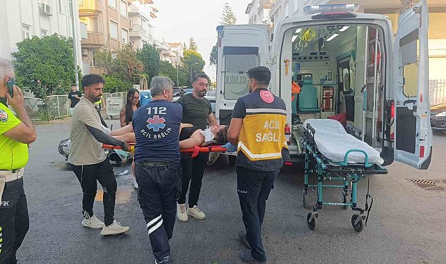 Otomobil ile çarpışan motosikletin sürücüsü yaralandı